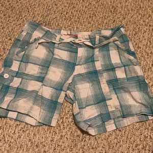 Blue and white plaid mid thigh shorts
